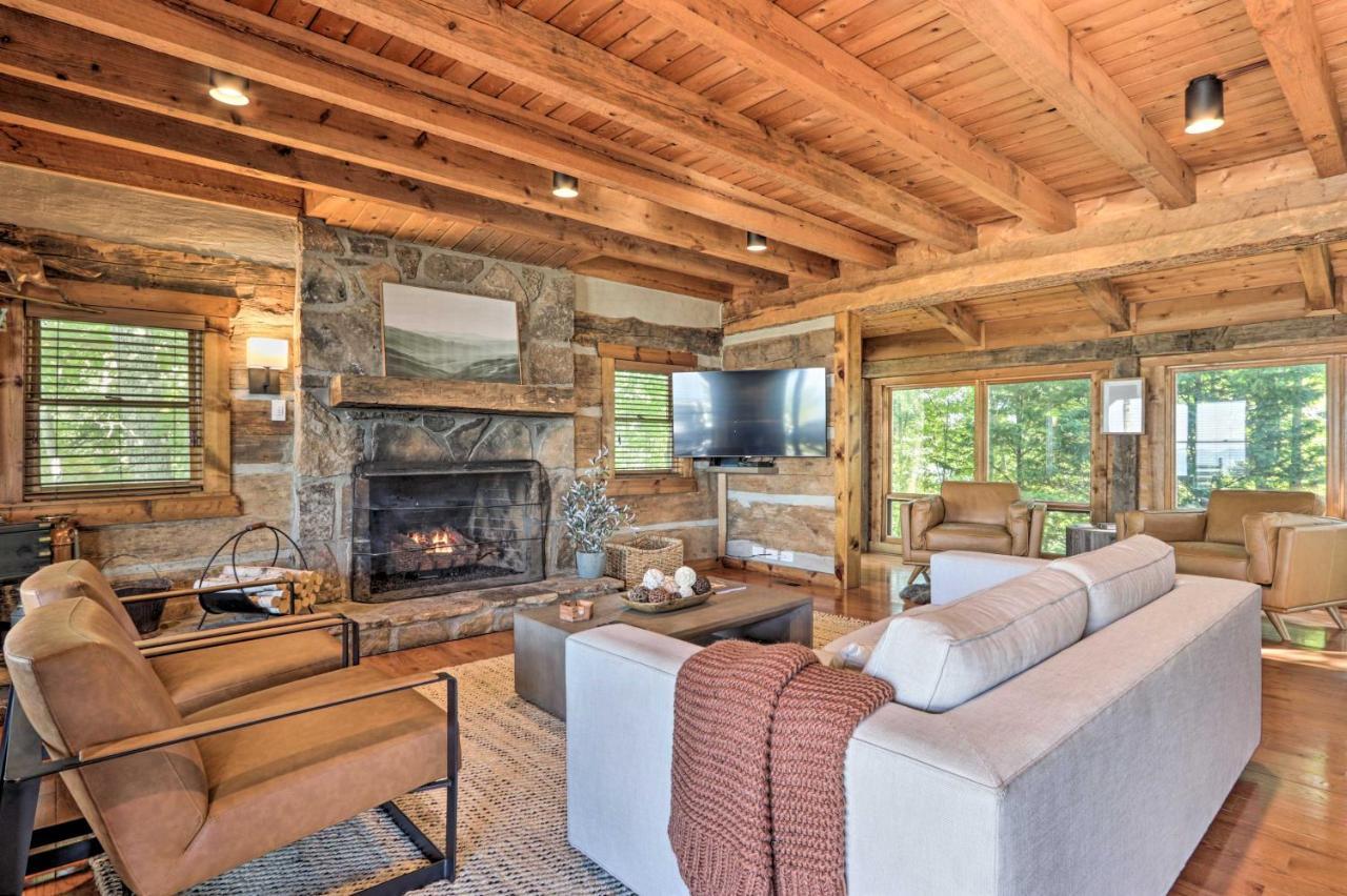 Upscale Gatlinburg Cabin Deck, Fire Pit And Hot Tub 外观 照片